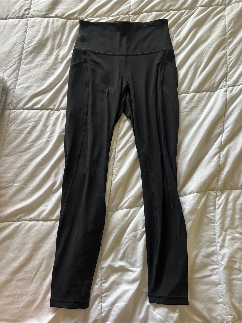 Black High-Waist Lululemon Align Leggings with Pockets